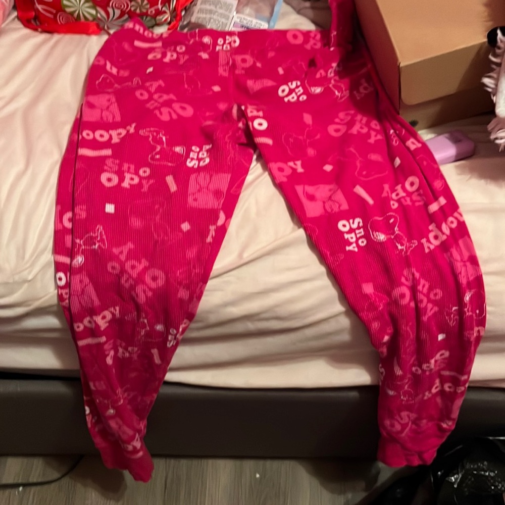 Snoopy pants